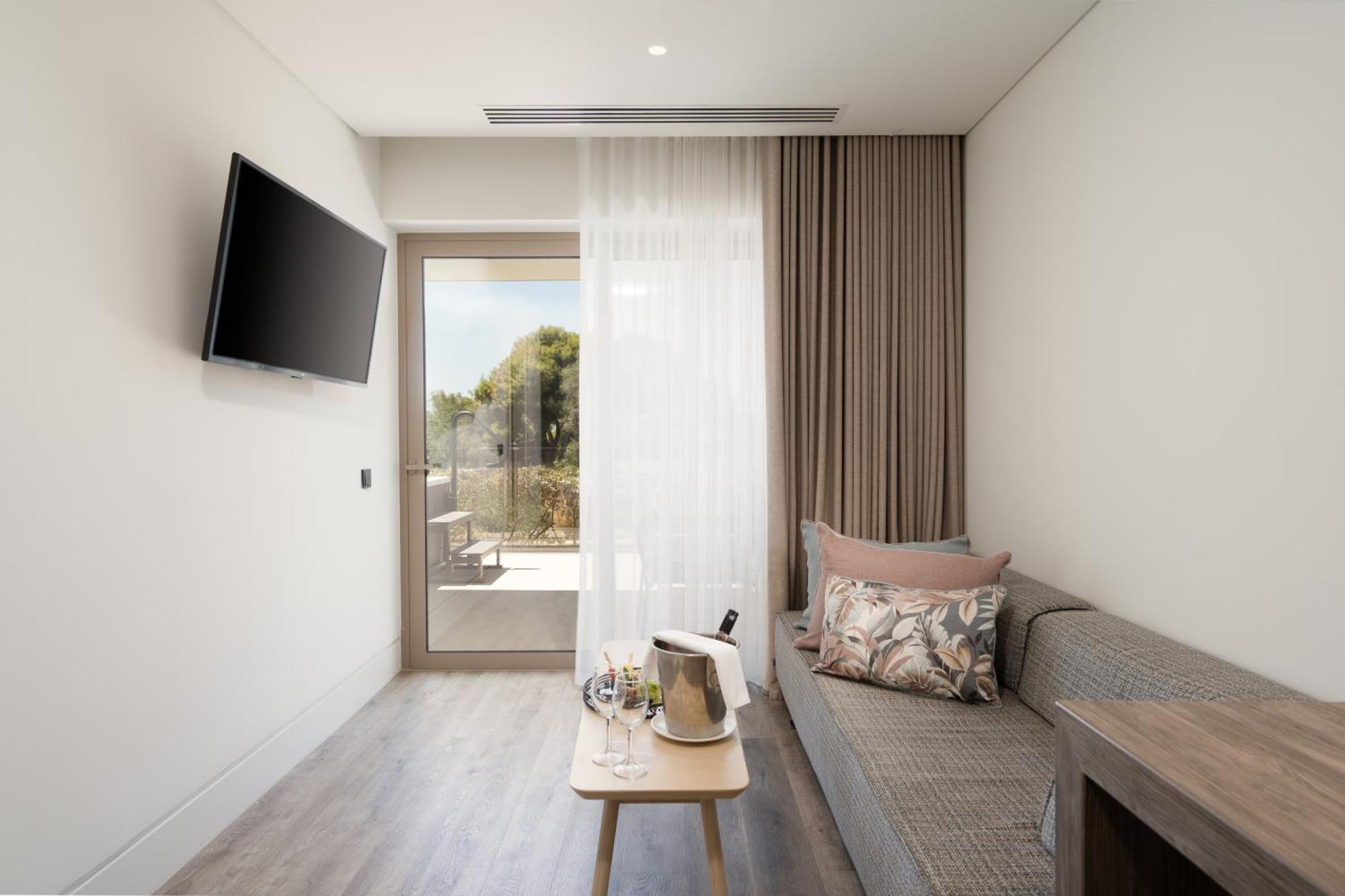 Family Suite Panomaric Sea View 4adults